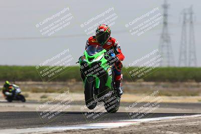media/Aug-03-2025-TrackDaz (Sun) [[bf4a71acf9]]/A Group/12pm (Wheelie Bump)/